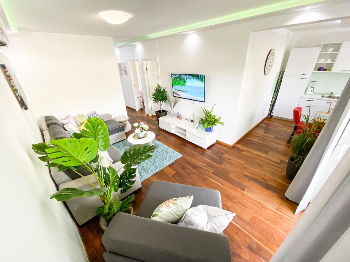 Apartment Josipa Split Exteriör bild
